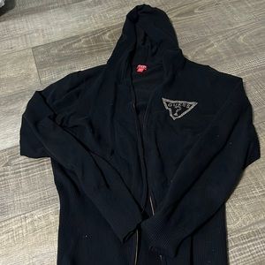 Black guess zip-up sweater
